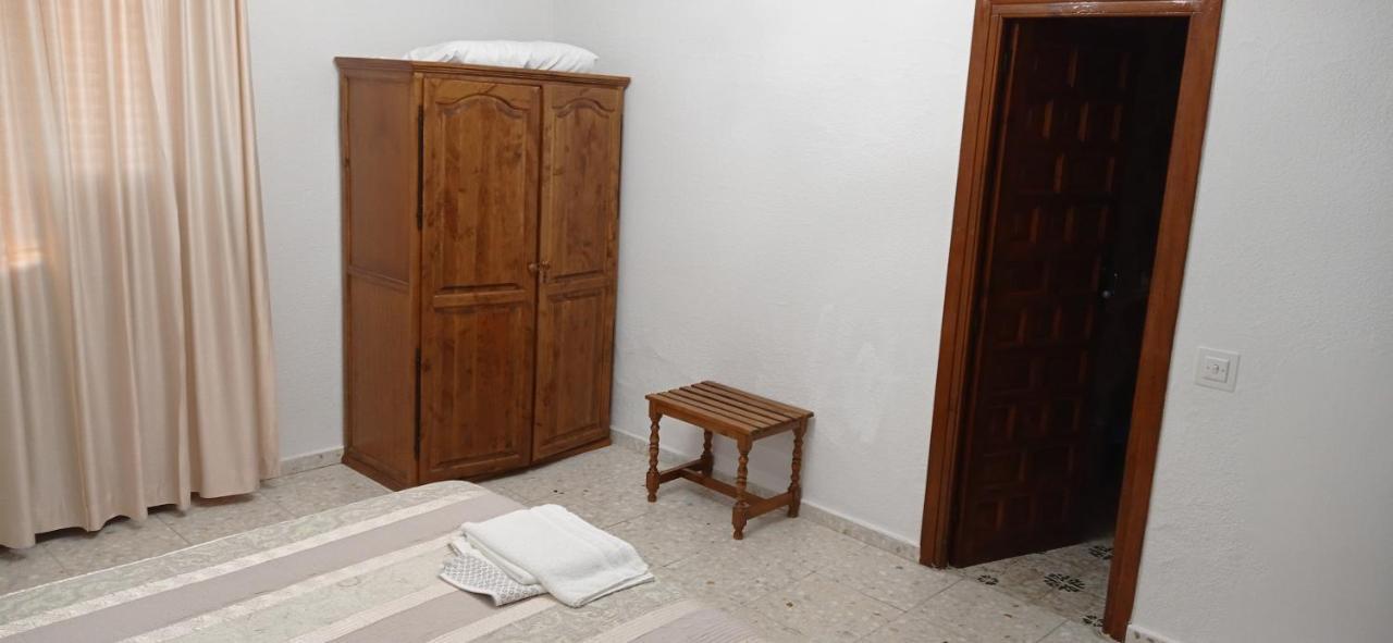 Hostal Gran Capitán Bargas Kültér fotó