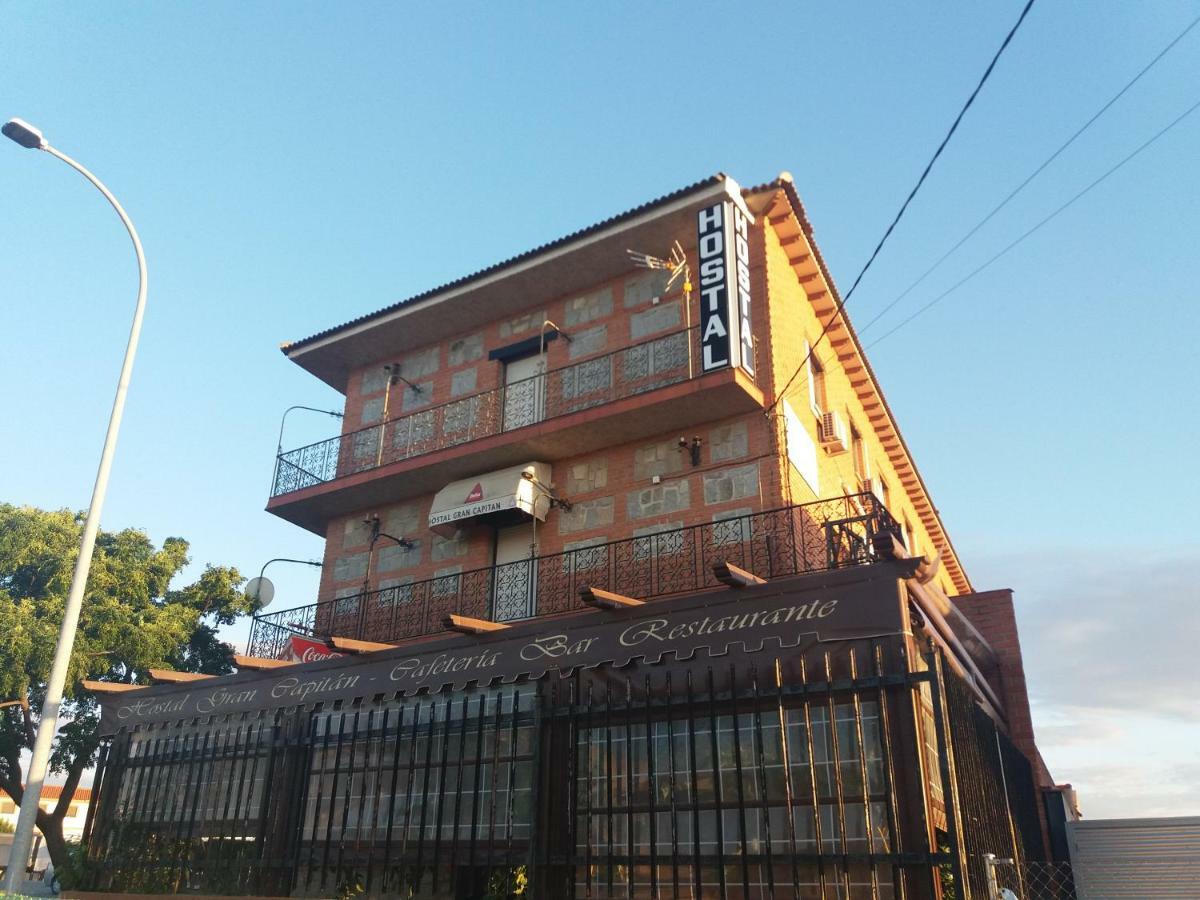 Hostal Gran Capitán Bargas Kültér fotó